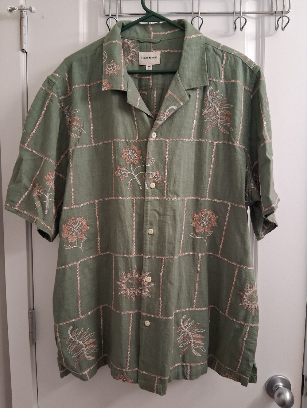 Lucky Brand Olive Green Short-Sleeve Embroidered Button-Up Shirt